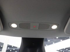 Tesla Model Y Rear-Wheel Drive - ფოტო 12