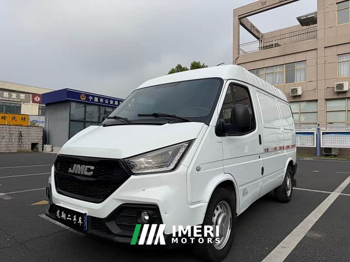 JMC Teshun Terios 2.8T Space King Standard Short-wheelbase Mid-high Roof 3-seater Diesel Euro VI JX493