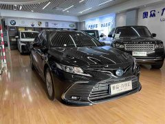Toyota Camry 2021 Hybrid 2.5L HGVP Leading Edition - ფოტო 1