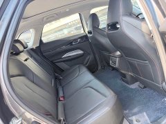 Changan Oushan Z6 Blue Whale 1.5T DCT Smart Edition - ფოტო 11