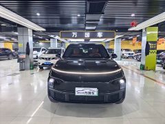 Li Auto L8 Pro - ფოტო 1