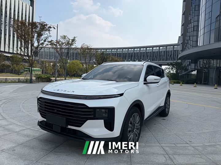 Jetour Jietu X70 PLUS 1.5T Luxury 7-Seater - ავტომობილი ჩინეთიდან