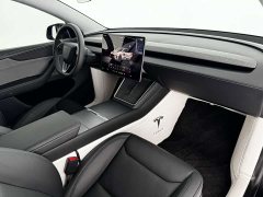Tesla Model Y Long Range Rear-Wheel Drive - ფოტო 10
