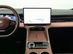 Geely Boyue REV 375km Ultra-Long Range Platinum Extended Range Smart Supreme Edition - ფოტო 12