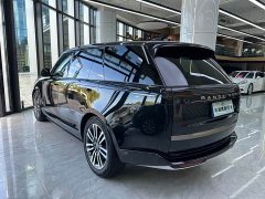 Land Rover Range Rover Facelift 3.0 L6 400PS Extended Wheelbase Prestige Edition - ფოტო 14