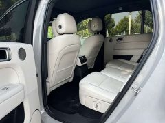 Li Auto L6 Max - ფოტო 6