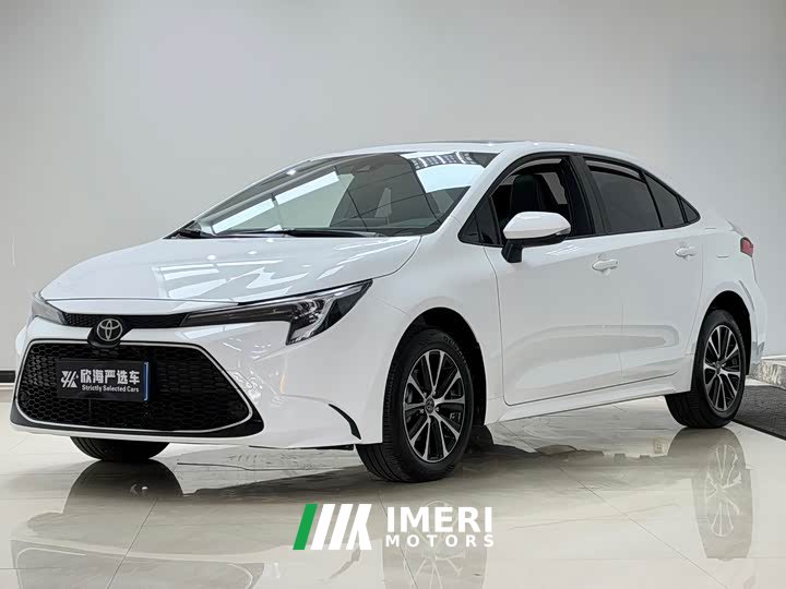 Toyota Corolla 1.8L CVT Luxury - ავტომობილი ჩინეთიდან