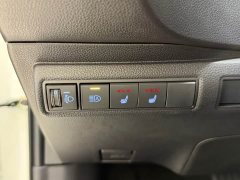 Toyota Corolla 1.8L CVT Luxury - ფოტო 18