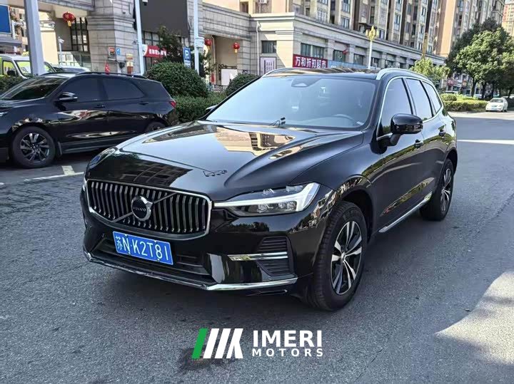 Volvo XC60 2025 B5 AWD Smart Luxury Edition - ავტომობილი ჩინეთიდან