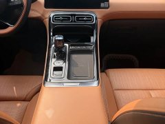 Geely Boyue L Fourth Generation 1.5TD DCT Jinxiu - ფოტო 7