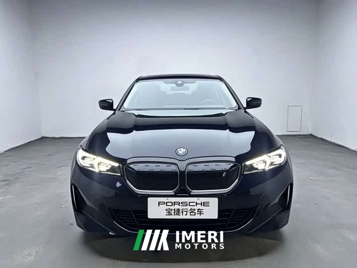 BMW i3 eDrive 35 L