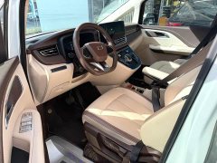 FAW Besturn M9 2.0T Premium Edition - ფოტო 2