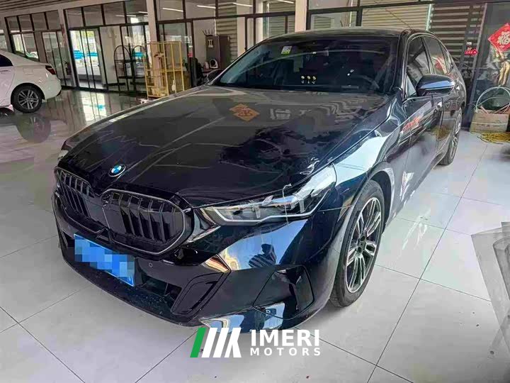 BMW 5 Series 530Li Premier M Sport Package - ავტომობილი ჩინეთიდან