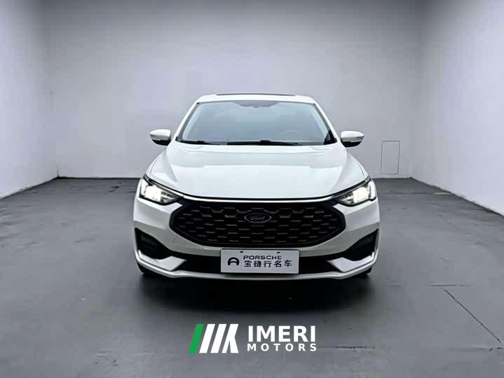 Ford Fiesta 1.5L Automatic Diamond Edition - ავტომობილი ჩინეთიდან
