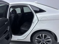 Ford Fiesta 1.5L Automatic Diamond Edition - ფოტო 14