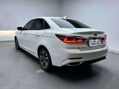 Ford Fiesta 1.5L Automatic Diamond Edition - ფოტო 6
