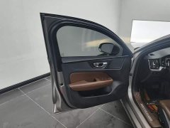 Volvo S60 B4 Smart Luxury Edition - ფოტო 7
