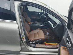 Volvo S60 B4 Smart Luxury Edition - ფოტო 8