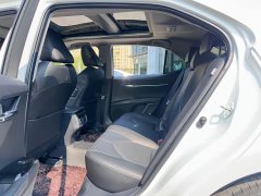 Toyota Camry 2021 2.5G Luxury - ფოტო 8