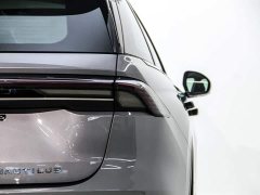Lincoln Navigator 2023 2.0T AWD Prestige - ფოტო 10