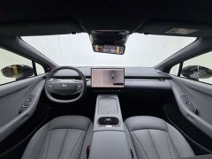 XPeng P7 Pure Electric 615 Max Flagship - ფოტო 10