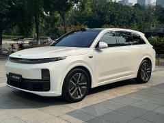 Li Auto L7 MAX - ფოტო 1