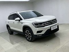 Volkswagen Touareg 2021 280TSI FWD Luxury Plus - ფოტო 3