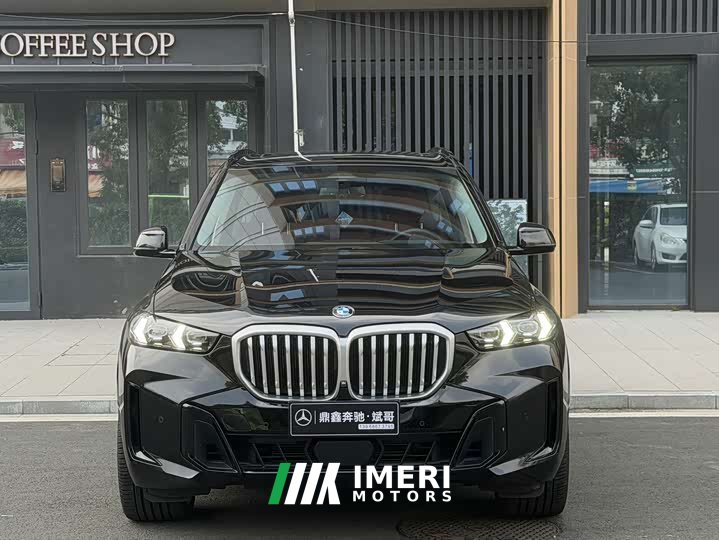 BMW X5 xDrive 30Li M Sport Luxury Night Edition Package - ავტომობილი ჩინეთიდან