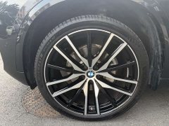 BMW X5 xDrive 30Li M Sport Luxury Night Edition Package - ფოტო 4
