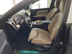Volvo XC70 Plug-in Hybrid AWD Extended Range Plus - ფოტო 9