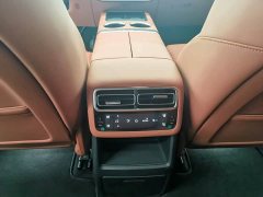 Li Auto L6 2024 Pro - ფოტო 9