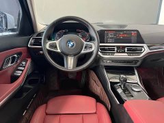 BMW 3 Series 320Li M Sport Package - ფოტო 10