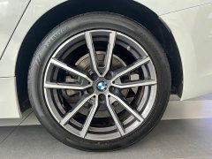 BMW 3 Series 320Li M Sport Package - ფოტო 13