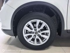Nissan Qashqai Classic 2.0L FWD Smart Connect Premium Edition - ფოტო 11