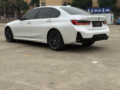 BMW 3 Series 330Li M Sport Night Edition Package - ფოტო 12