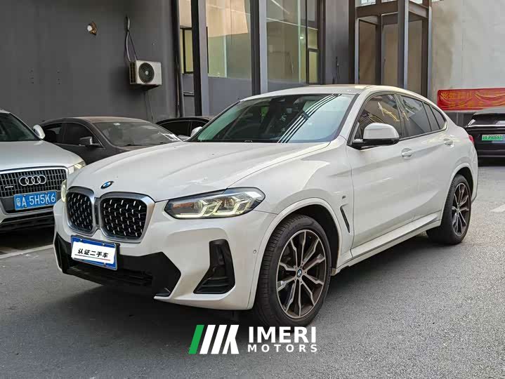 BMW X4 xDrive 30i M Sport Package - ავტომობილი ჩინეთიდან