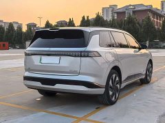 Dongfeng eπ008 210Max Extended Range 6-Seater - ფოტო 9