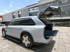 Zeekr 9X 2025 Hyper Edition 70kWh Six-Seater - ფოტო 11
