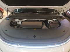 Li Auto L6 Pro - ფოტო 19