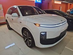 Li Auto L6 Pro - ფოტო 3