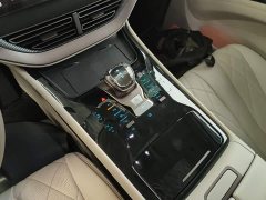 Denza D9 2022 DM-i 970 AWD Flagship - ფოტო 13