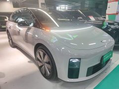 Li Auto i6 2025 Four-Wheel Drive Standard Edition - ფოტო 3