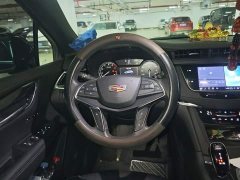 Cadillac XT5 2.0T AWD Luxury - ფოტო 2