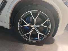BMW X5 Facelift xDrive 40Li M Sport Package - ფოტო 11
