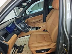 Li Auto ONE Extended Range 6-Seater - ფოტო 14