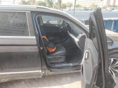 Volkswagen Tiguan L 2022 330TSI Automatic FWD R-Line Comfort Edition - ფოტო 17