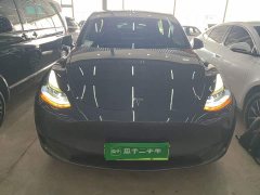 Tesla Model Y Rear-Wheel Drive - ფოტო 2