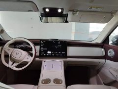 Voyah Lantu Zhiyin Four-Wheel Drive Qiankun Edition - ფოტო 9