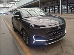 Changan UNI-K 2021 2.0T All-Wheel Drive Premium - ფოტო 3