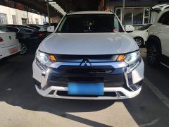 Mitsubishi Outlander 2.0L FWD Comfort 5-Seater - ფოტო 2